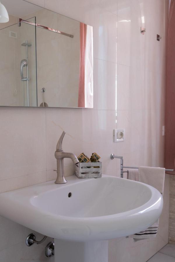 Intra Rooms Olbia Zewnętrze zdjęcie